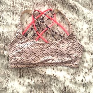 Lululemon Free to be Wild Bra 🤎